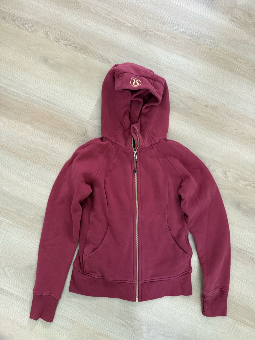 Lululemon Scuba Full Zip Hoodie size 8